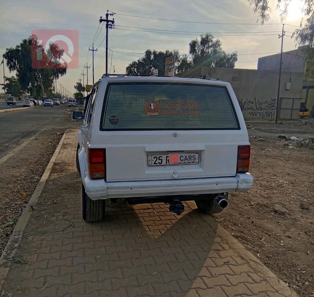 جيب جراند شيروكي